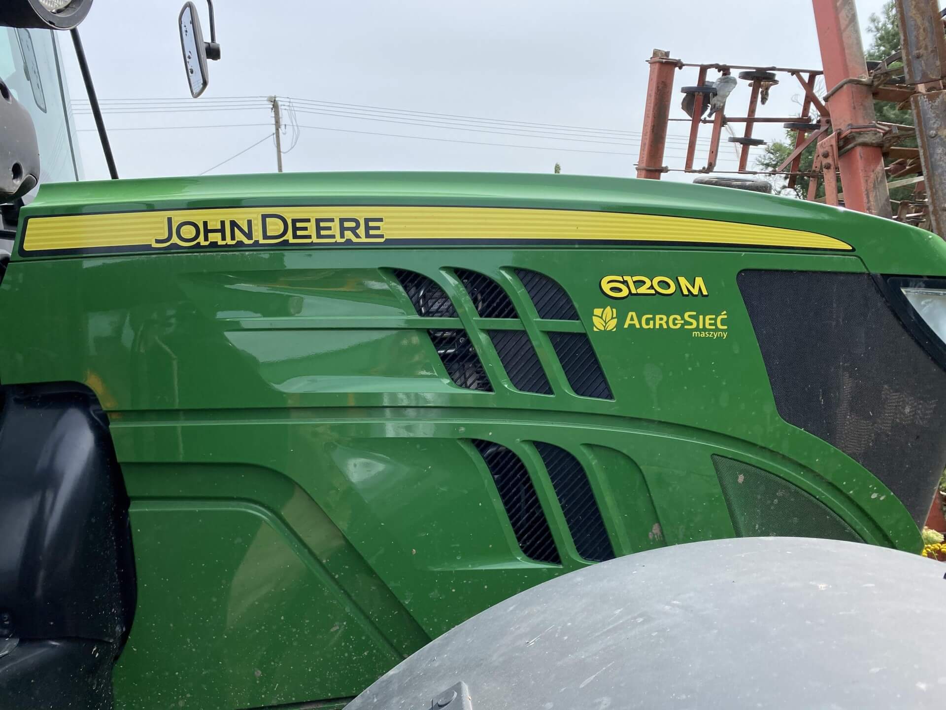 JOHN DEERE 6120 M